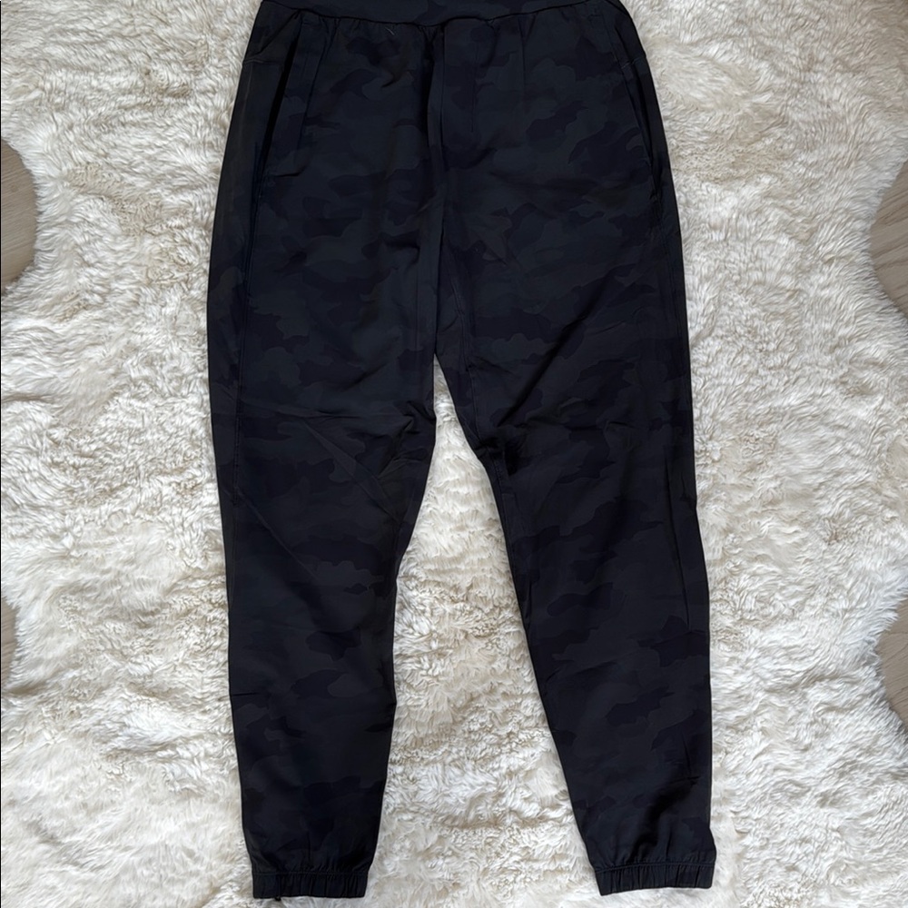 Lululemon License to Train Jogger